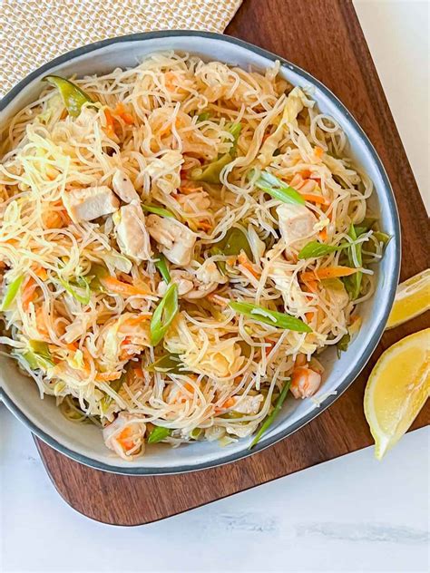 Pancit Bihon Recipe - Foodology Geek