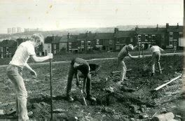 A History of Sheffield Heeley City Farm – SOLIDARITY/ ECOLOGIES/ ECONOMIES