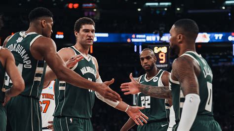 Milwaukee Bucks Vs New York Knicks Dec Game Summary Nba