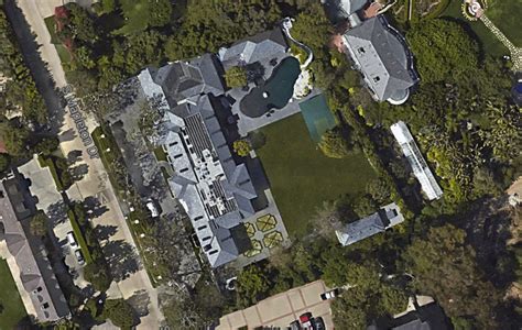 Exploring The Lavish World Of Holmby Hills P Diddy S House