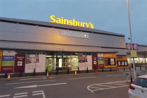 Sainsbury's explains why Fosse Park shop car park is being dug up ...