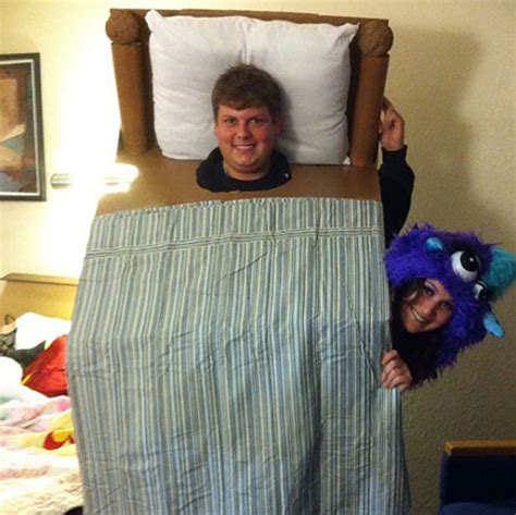 Epic Two Person Halloween Costumes (40 pics)