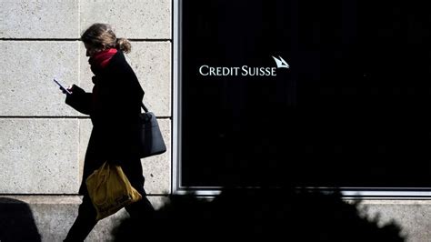 Credit Suisse l invraisemblable série de scandales qui a entaché la