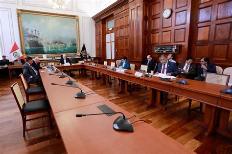 Subcomisión Aprobó Informe Que Declara Procedente Denuncia