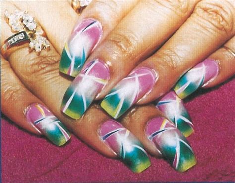 Lookin’ For That Airbrushed Look - Style - NAILS Magazine