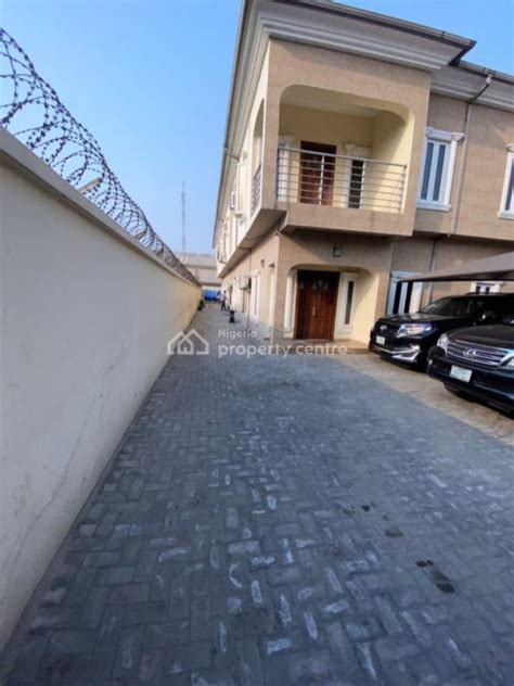 For Rent Tastefully Finished Serviced 2 Bedroom Flat Upstairs Lekki