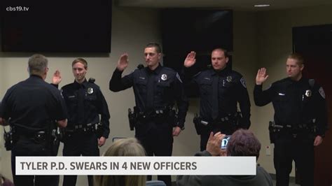 Tyler Police Department Swears In 4 New Officers Cbs19 Tv