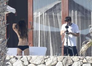 Kate Beckinsale BIKINI In Mexico 10 11 11 MQ Adds Page 5 Phun Org Forum