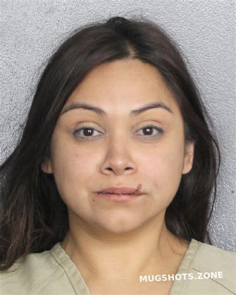 Teeluckdharry Sarah 03 08 2023 Broward County Mugshots Zone