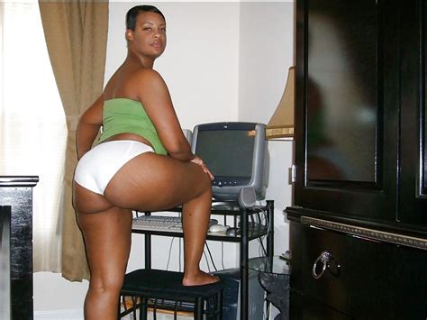 Mature Thick Ebony ShesFreaky