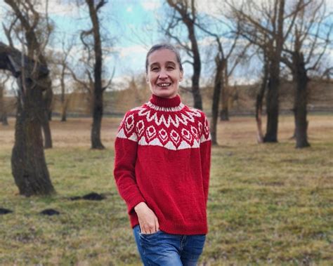 Icelandic Lopi Red Sweater Fair Isle Holiday Pullover Long Sleeve Wool Turtleneck Handmade