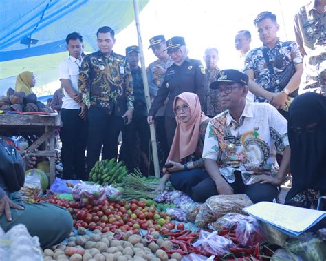 Sidak Pasar Pj Bupati Takalar Harga Bahan Pangan Relatif Stabil