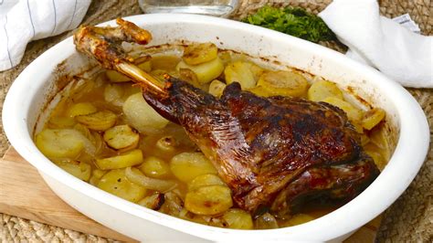 Receta Pierna De Cordero Al Horno Con Patatas Argui Ano