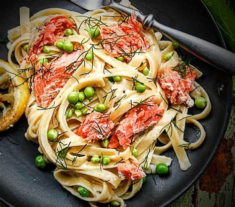 Smoked Salmon Fettucine Alfredo Recipe Bandb Charcoal