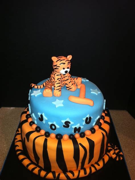 Tiger Birthday Cake - CakeCentral.com