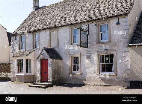 Hawkesbury Upton A South Gloucestershire Village The Beaufort Arms