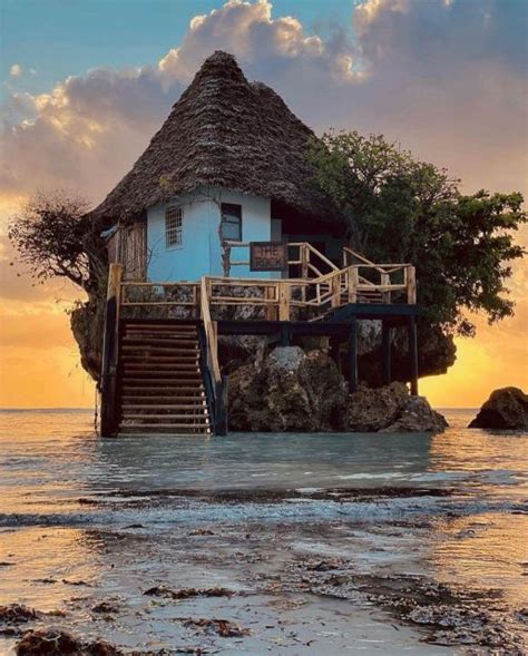 Il Ristorante Rock La Spiaggia Di Paje Il Tour Delle Lezioni Di