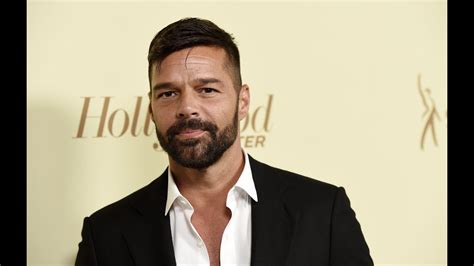 Wow Ricky Martin Alborota Instagram Tomando El Sol Como Dios Lo Trajo