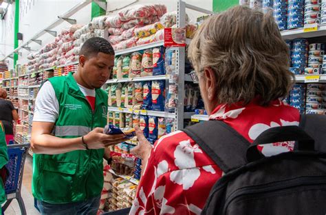 M S De Mil Familias Recibir N Bono Alimentario En Medell N