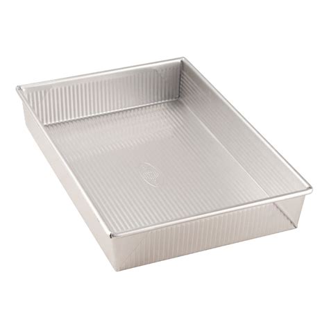 Chicago Metallic Rectangular Cake Pan 9 X 13 X 225 Glazed Alumin