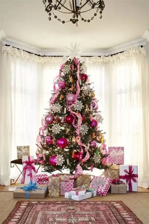 36 Modern Hot Pink Christmas Decor Ideas Shelterness
