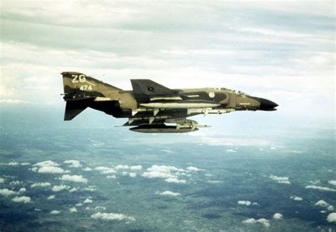 Mcdonnell Douglas Ef 4c Phantom Ii Dod Image 01