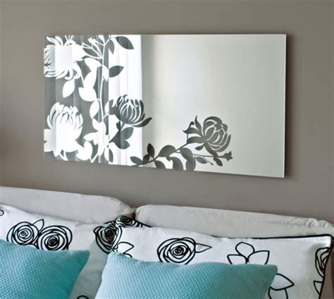 18 Beautiful and Modern Mirror Designs – Design Swan