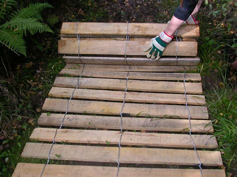 Chemin en bois déroulable tout sur l utilisation et les avantages