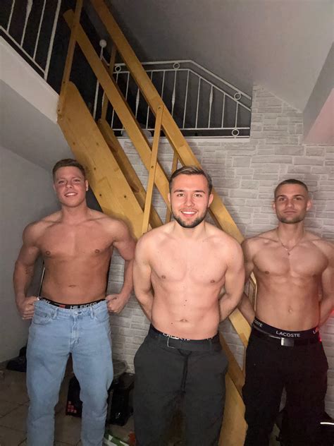 Hot Guys R HotGuys