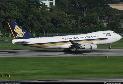 V Sfd Singapore Airlines Cargo Boeing F Photo By Aldo Bidini