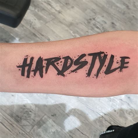 Instagram Hardstyleinktattoo Tattoo Font For Men S Tattoo Tattoo