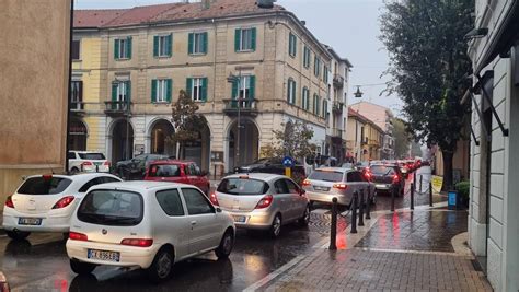 Saronno Paralizzata Code E Traffico In Tilt In Tutte Le Direzioni