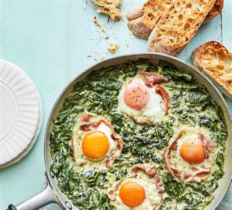 Florentine Spinach Poached Eggs Recipe Olivemagazine