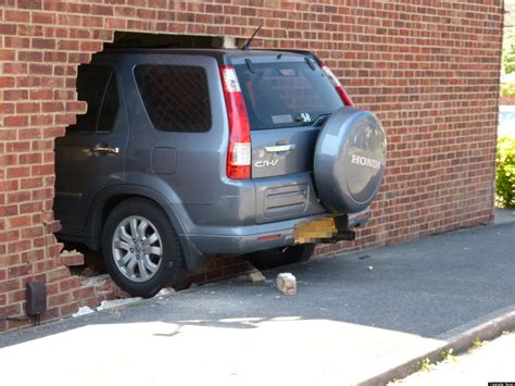 Car Crashes Through Living Room Wall (PICTURES) | HuffPost UK