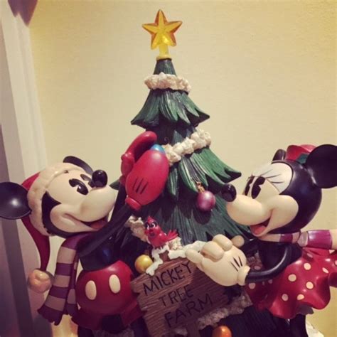 Mickey and Minnie Christmas Tree - Living a Disney LifeLiving a Disney Life