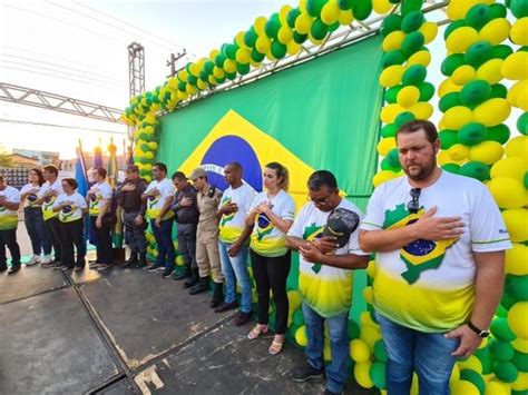 Prefeitura Realiza Desfile Cívico Para Comemorar Os 200 Anos De