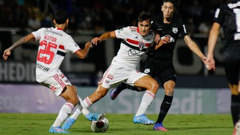 Rb Bragantino X São Paulo Onde Assistir Ao Vivo Prováveis Escalações