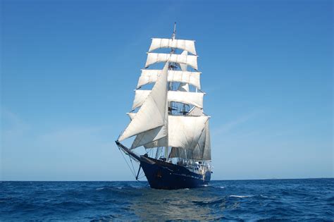 1240465 4k Sailboat Mocah Hd Wallpapers