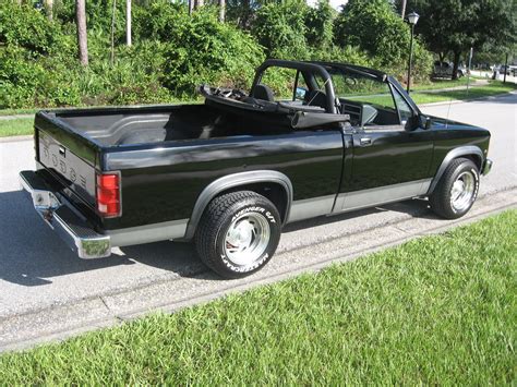 Call me crazy but, certain convertible trucks are just Bitchin'! Purrrr ...