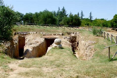 Etruschi In Toscana Tesori Nascosti E Misteri Millenari Lajatico