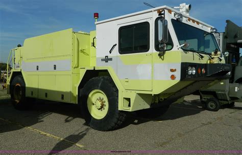 1985 Oshkosh Arff Firetruck In Salina Ks Item Az9172 Sold Purple Wave