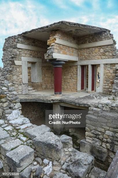 Minos Palace Photos and Premium High Res Pictures - Getty Images