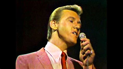 Righteous Brothers Unchained Melody 1965 Live Best Quality