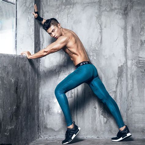 Men Fitness Leggings Tights Elastic Compression Tights Quick Dry Breathable Bodybuilding Pants