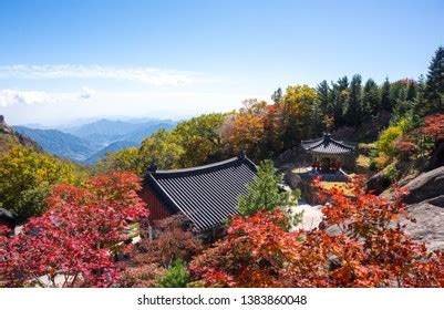 758 Jirisan national park Images, Stock Photos & Vectors | Shutterstock