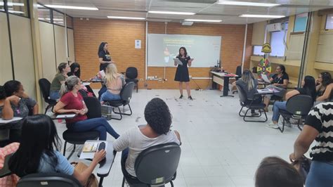 Projeto Capacita Mulheres Para Condu O De Transporte Escolar Jornal