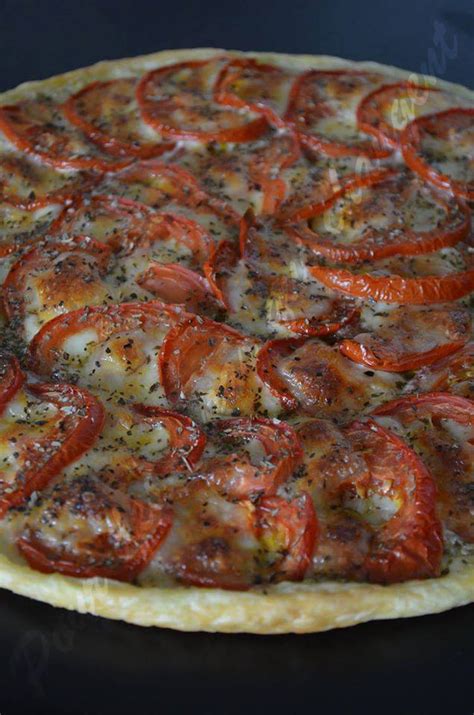 Recette de Tarte à la tomate pesto et mozzarella