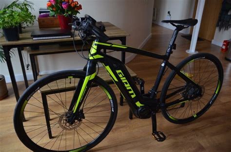 Giant Fastroad E Plus 2018 Electric Hybrid Bike Black With Extras