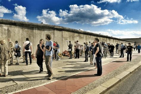 The Best Places to see the Berlin Wall - Birchys Berlin Tours