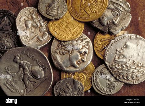 Antiguas Monedas De Oro Romanas